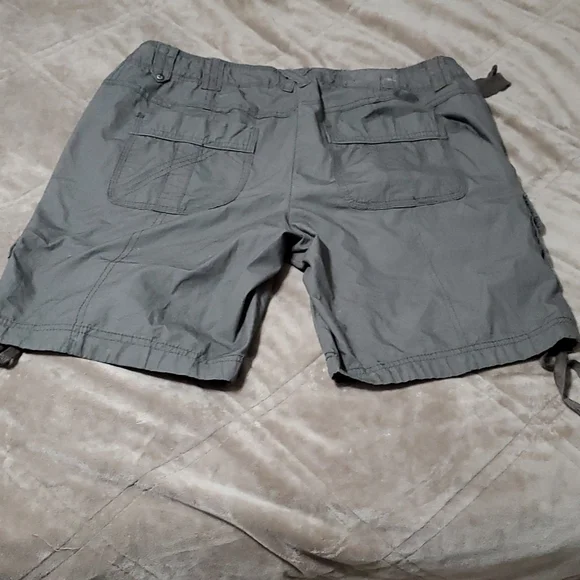 Dalia collection shorts - Picture 3 of 3